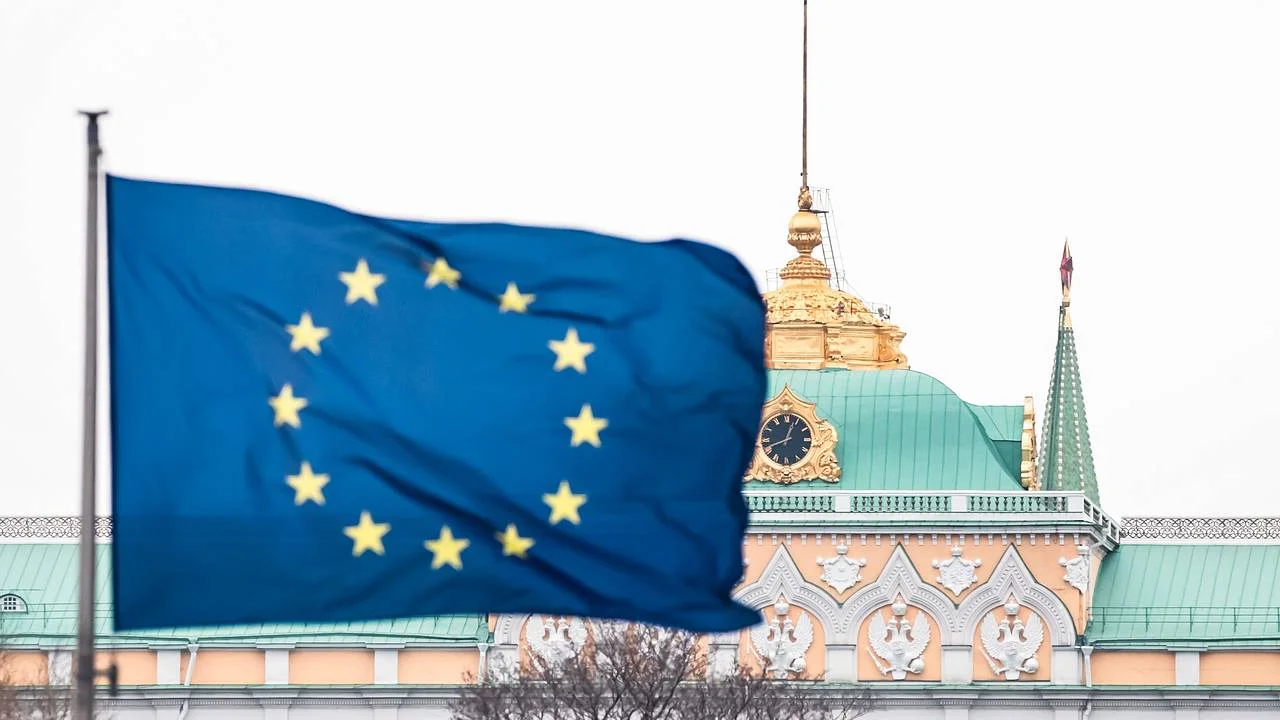 В Германии депутат Бундестага назвал истинную цель санкций ЕС против России