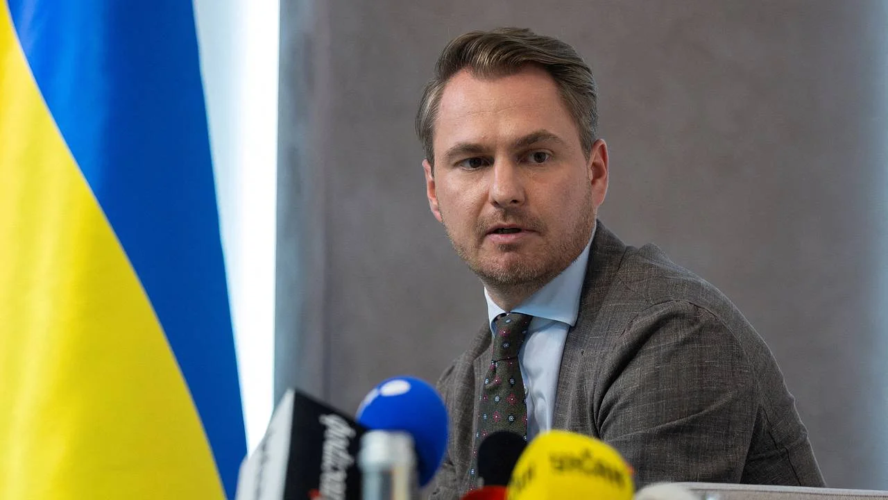 Бывший генпрок Украина уехал в Австрию: теперь он проживает в офисном здании в центре Вены