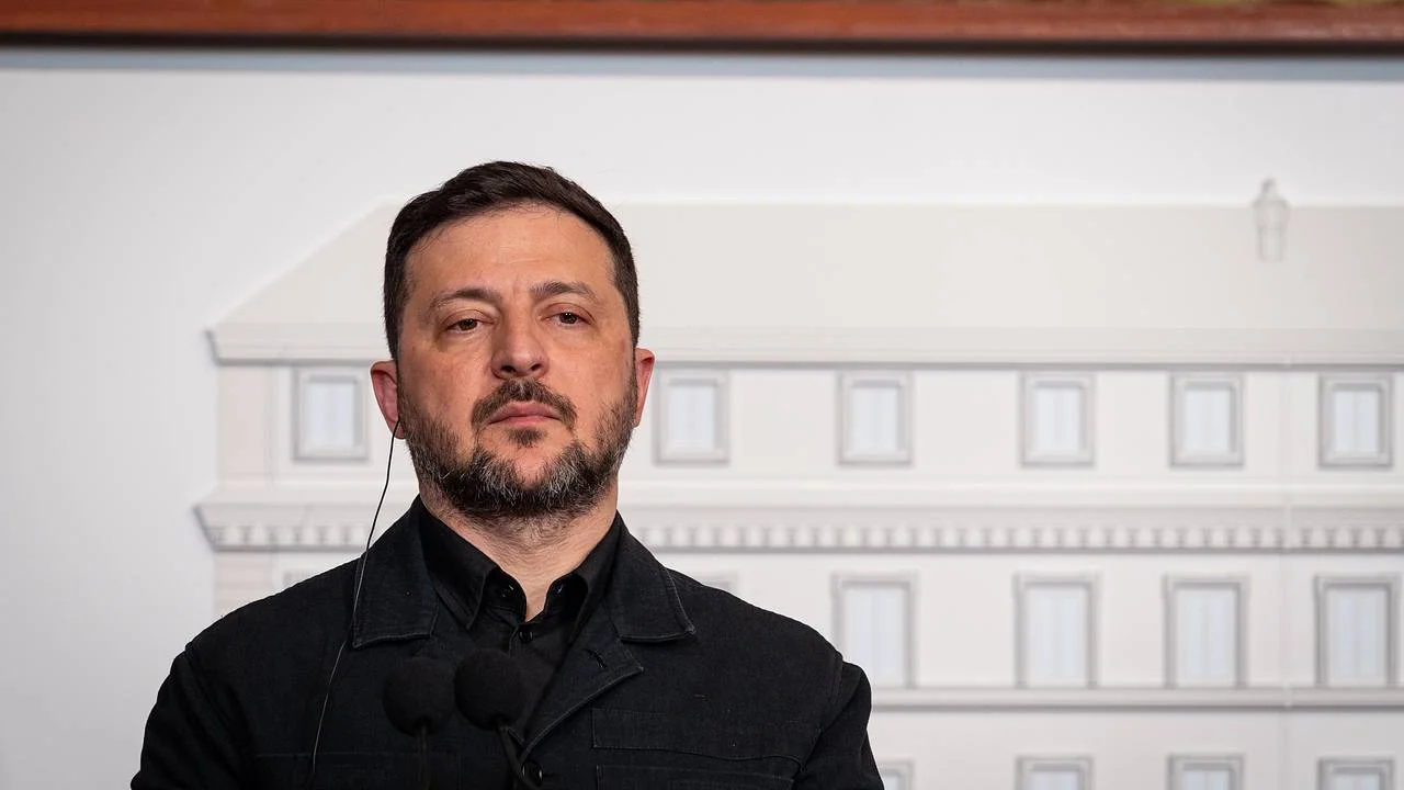 Токио подтвердил неизменность поддержки Киева