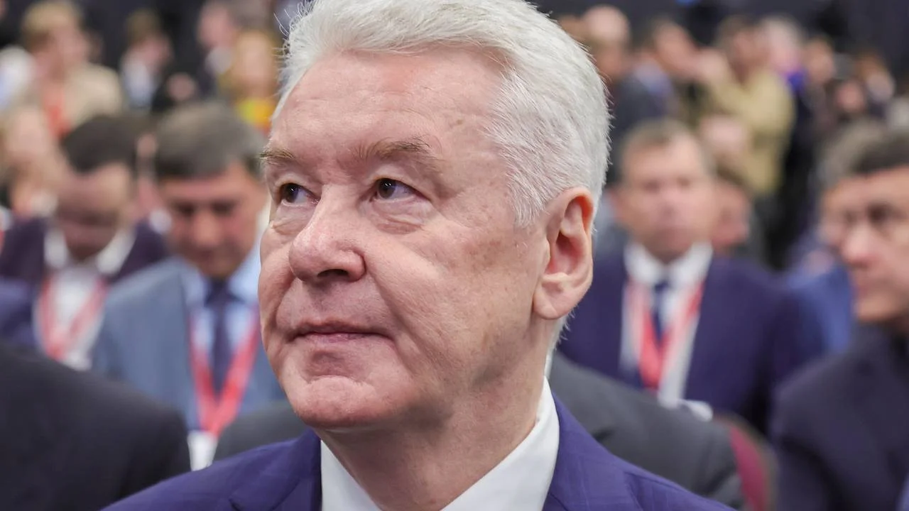 Атака БПЛА: здание повреждено на Ореховом бульваре в Москве