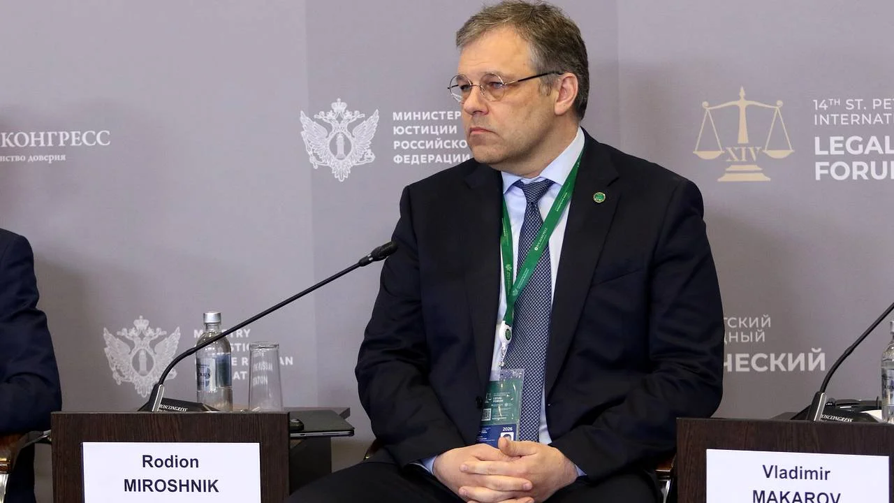 В Алешках дипломат ответил рифмой главе МИД Украины