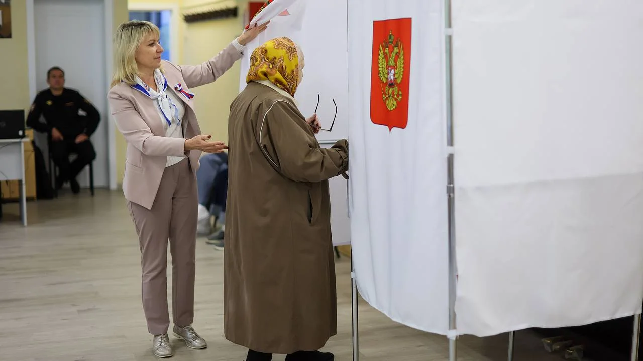 Лукашенко назвал результат «Единой России» ответом на попытки расколоть общество