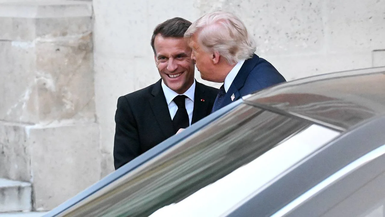 Санкционное давление на Москву может вырасти после встречи Макрона и Трампа