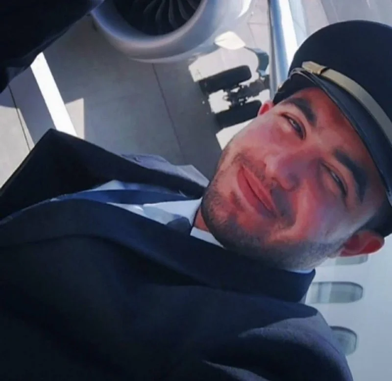 «Хотел разбить лайнер в Израиле»: пилот Flydubai напал на командира с топором