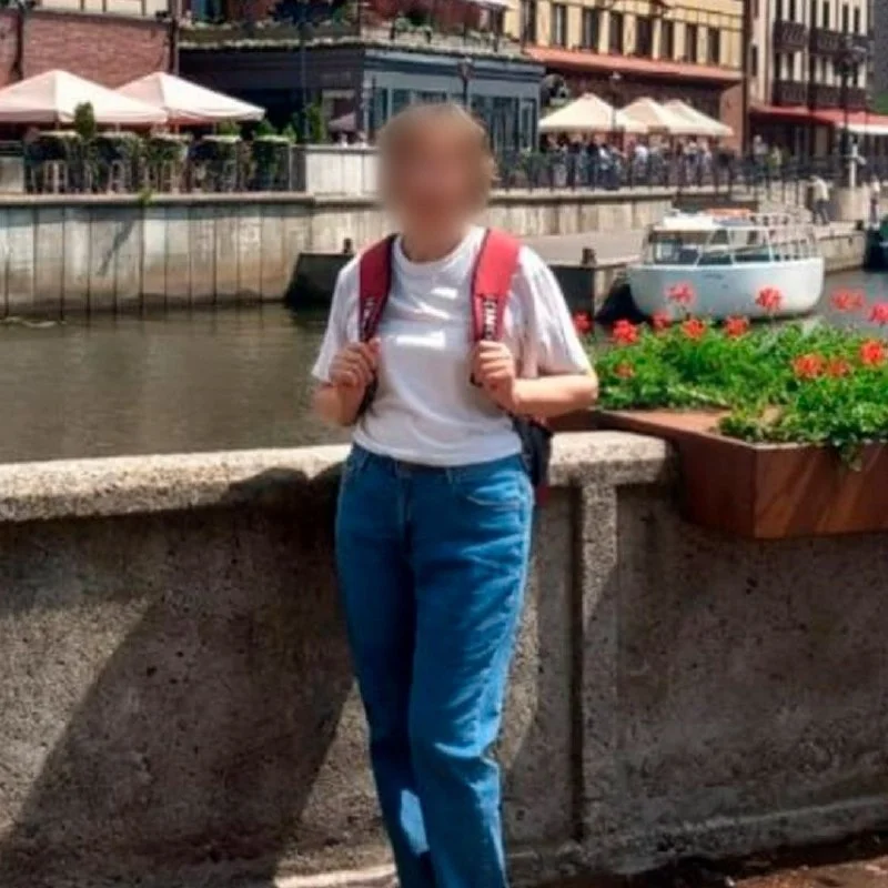 Полиция Петербурга разыскивает учителя математики после двойного убийства