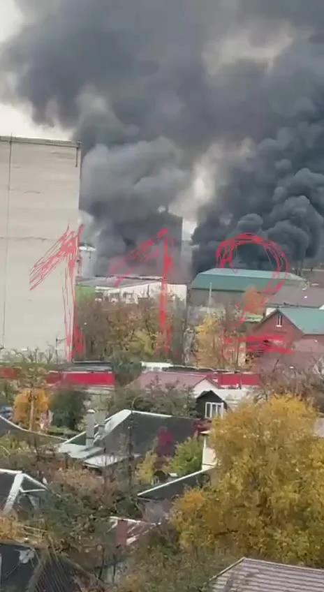 2400 квадратных метров огня: взрыв в ангаре в Подольске
