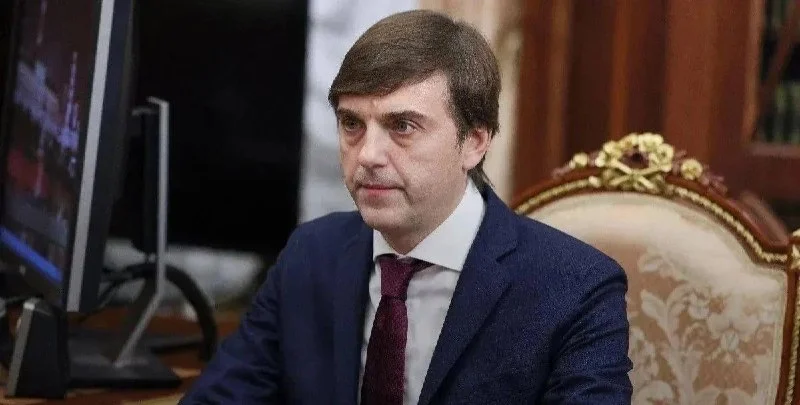 Кравцов напомнил о временных границах школьных уроков