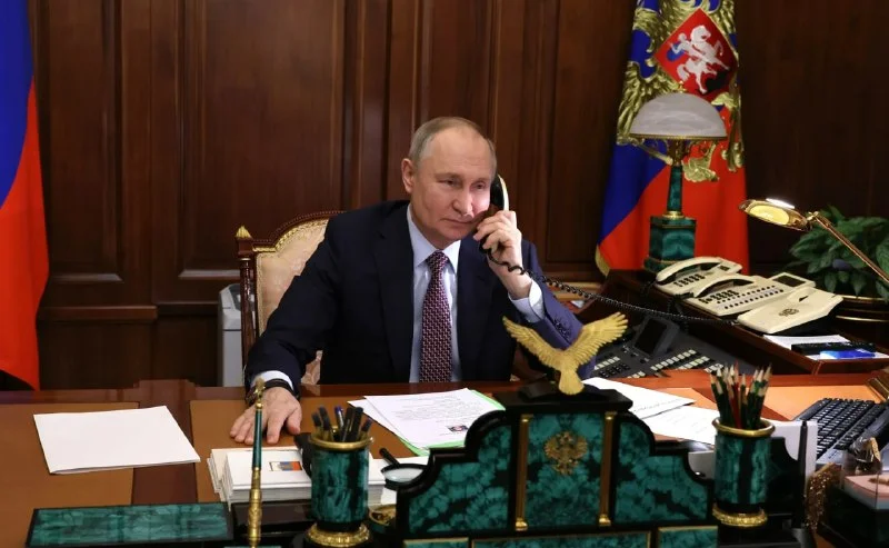 Один день вместо звонков и саммиты в Ашхабаде
