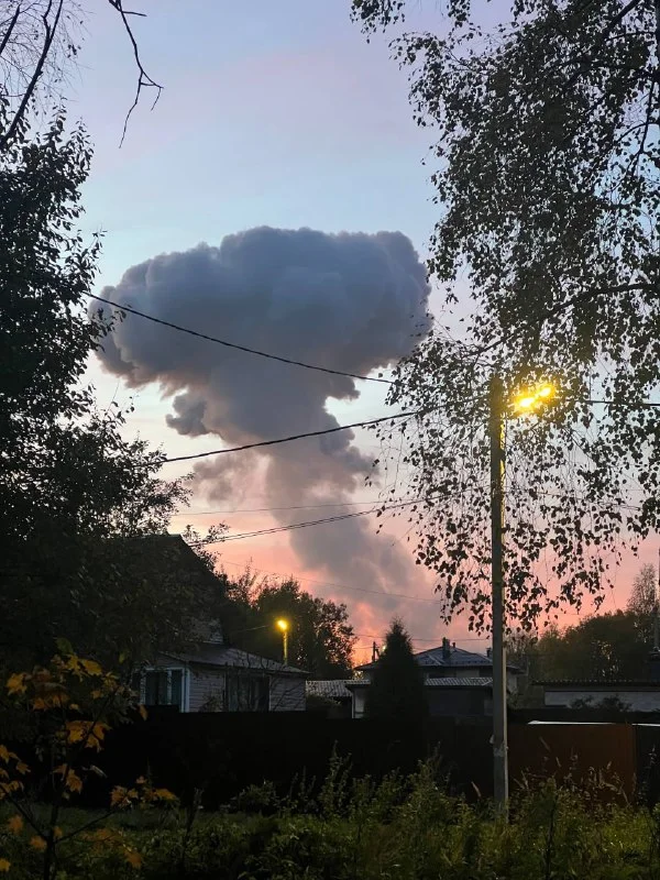 Семь погибших при взрыве на химзаводе в Краснозаводске